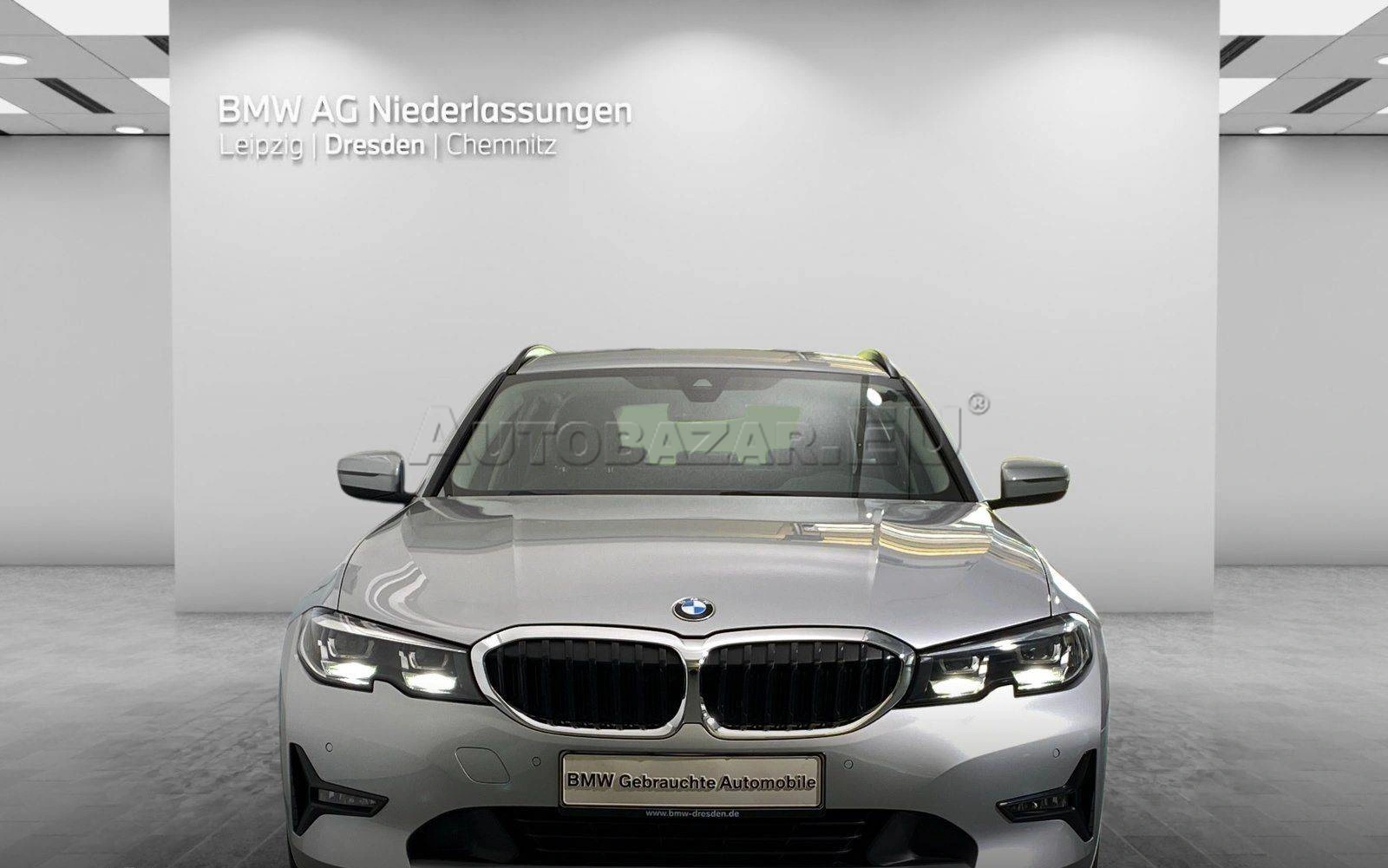 BMW Rad 3 Touring 320i  A/T