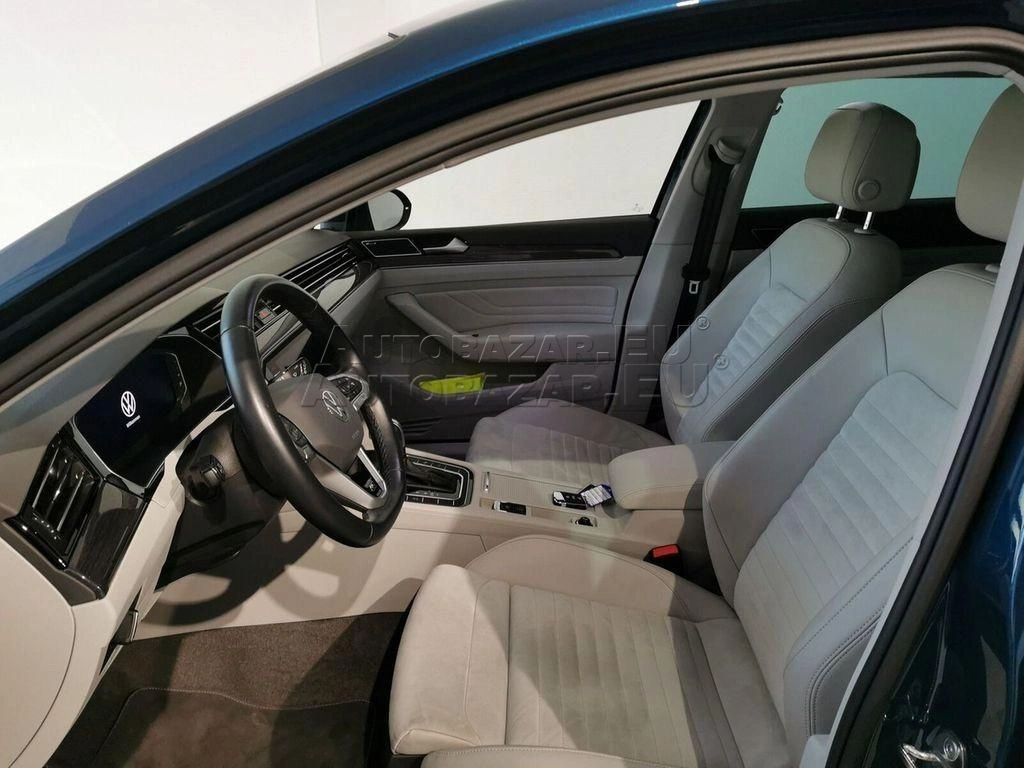 Volkswagen Passat Variant 2.0 TDI R-Line 4Motion DSG