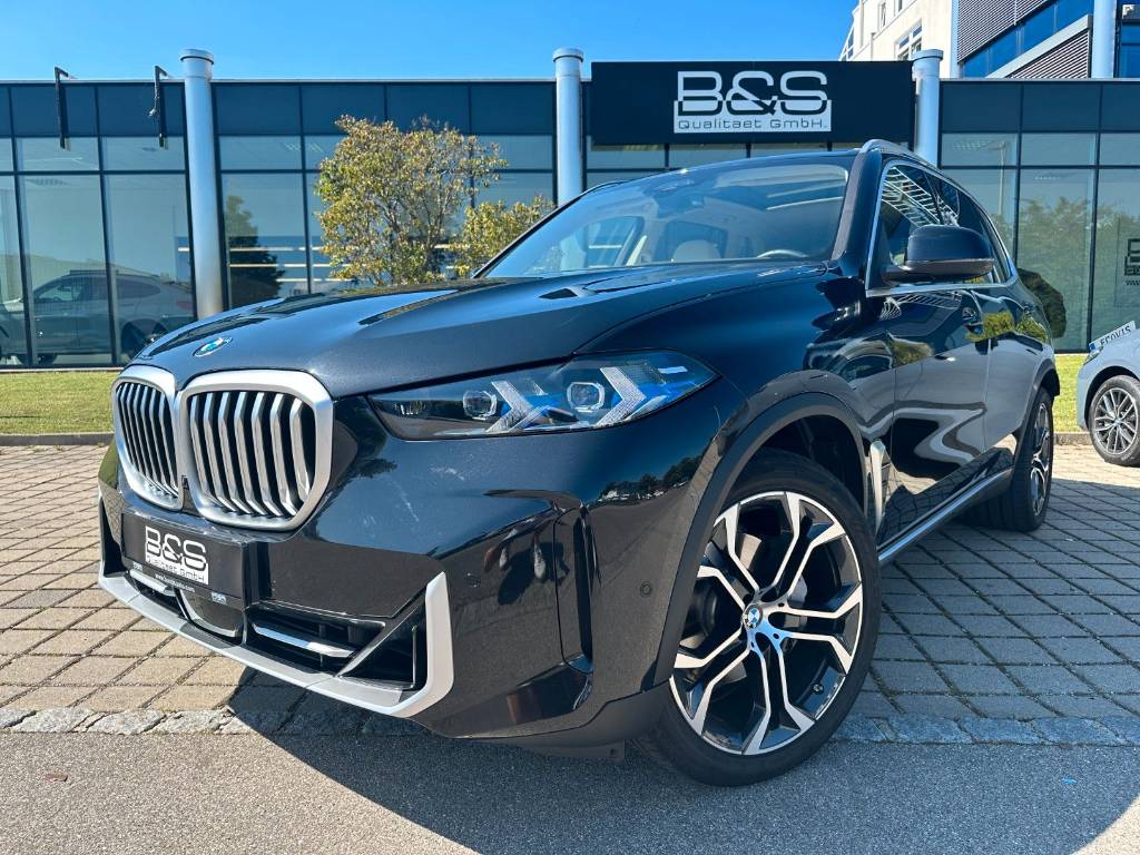 BMW X5 xDrive 40i mHEV A/T