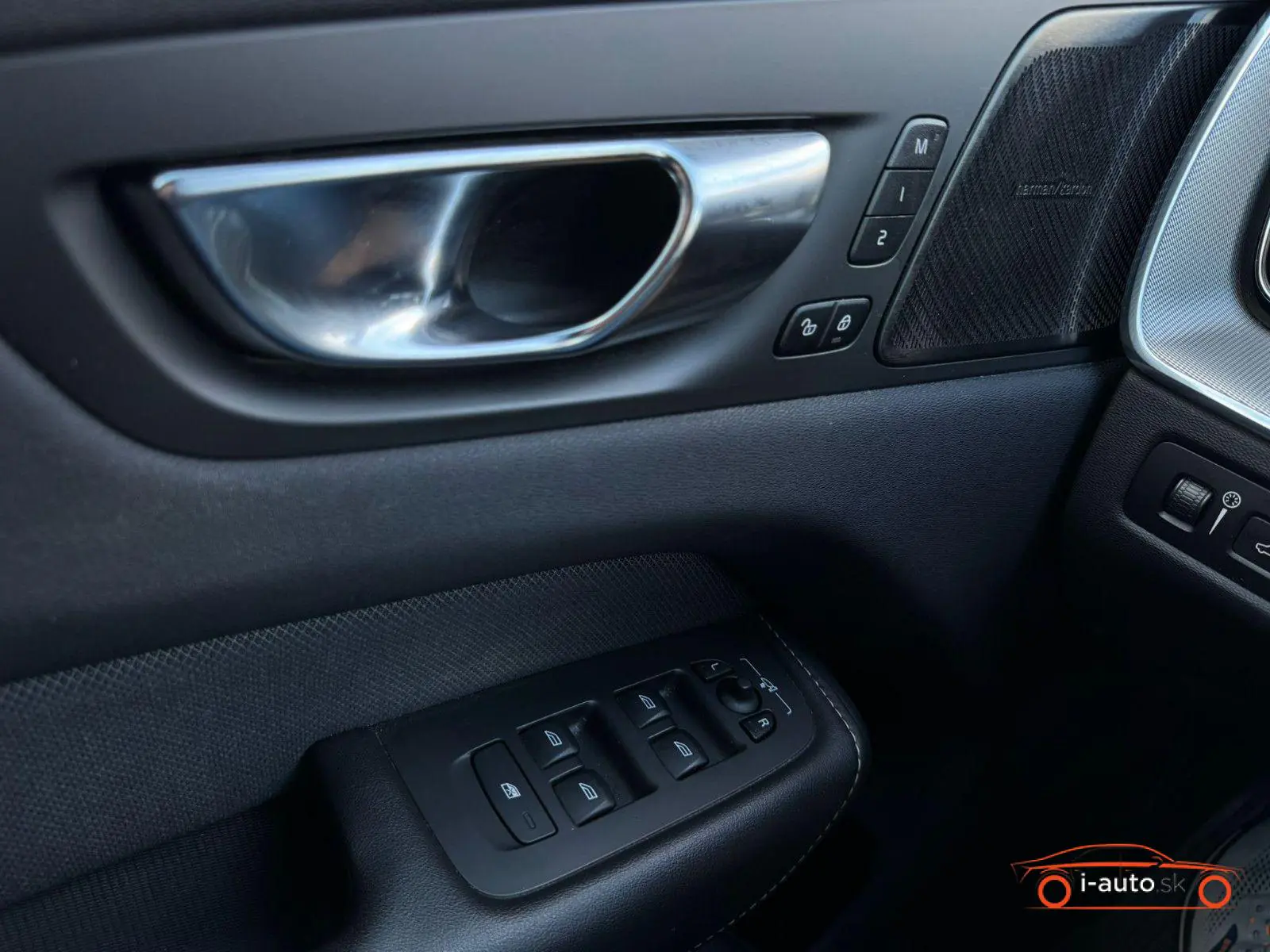 Volvo XC60 2021 na predaj – fotografia 18