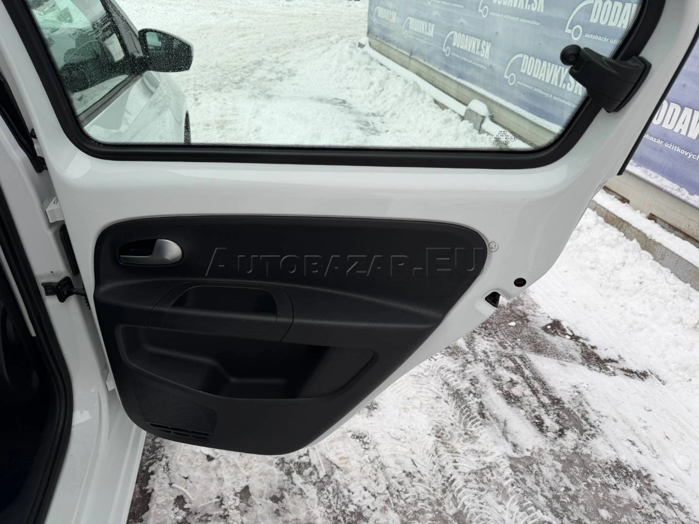 Volkswagen up! 2023 na predaj – fotografia 19