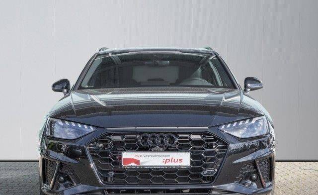 Audi A4 Avant 40 2.0 TDI mHEV S line S tronic