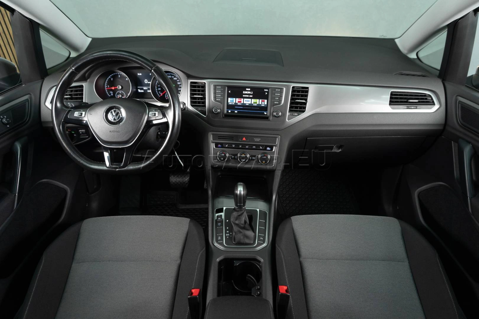 Volkswagen Golf 2017 na predaj – fotografia 11