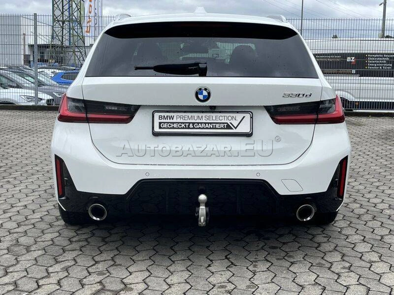BMW Rad 3 Touring 330d mHEV  A/T