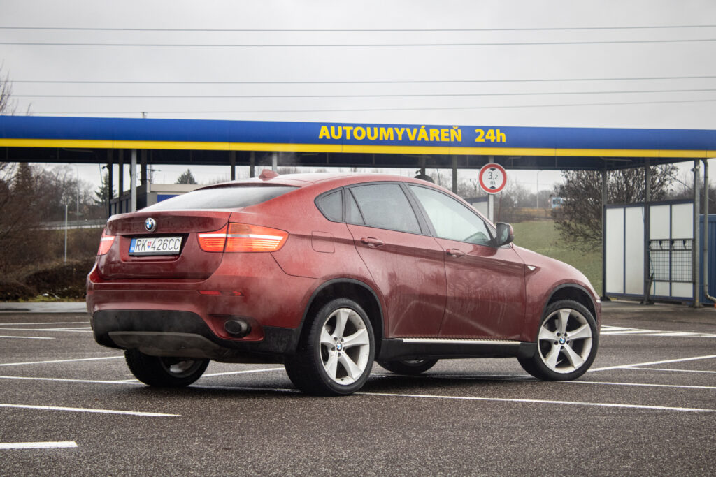 BMW X6
