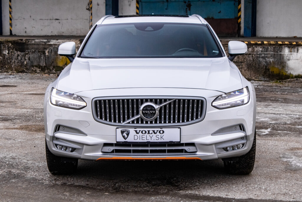 Volvo V90