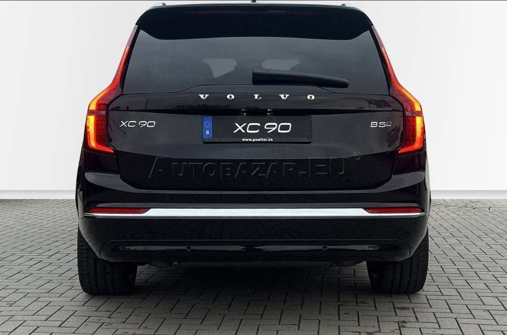 Volvo XC90 B5 Benzín AWD Ultra Bright Facelift
