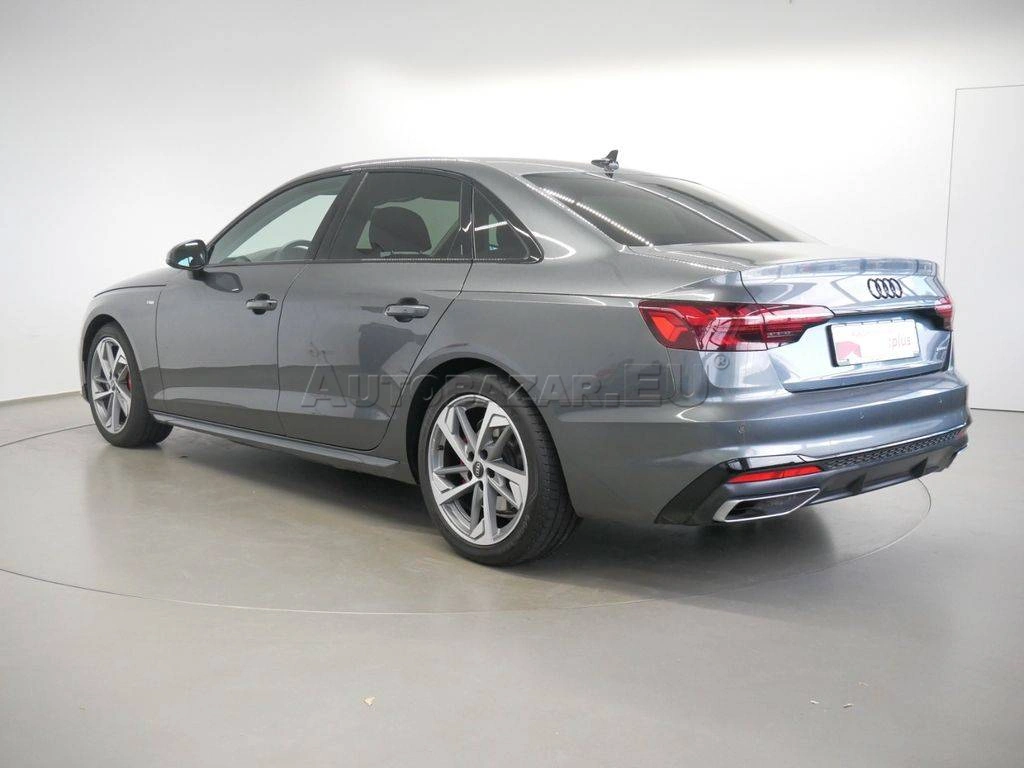 Audi A4 40 2.0 TFSI mHEV S line quattro S tronic