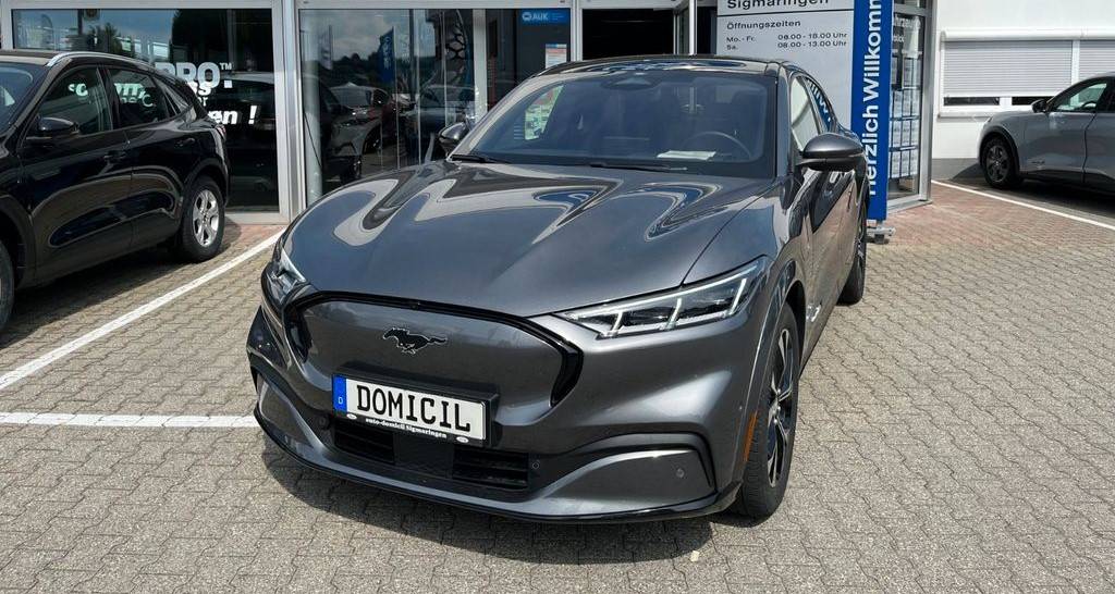 Ford Mustang Mach-E AWD