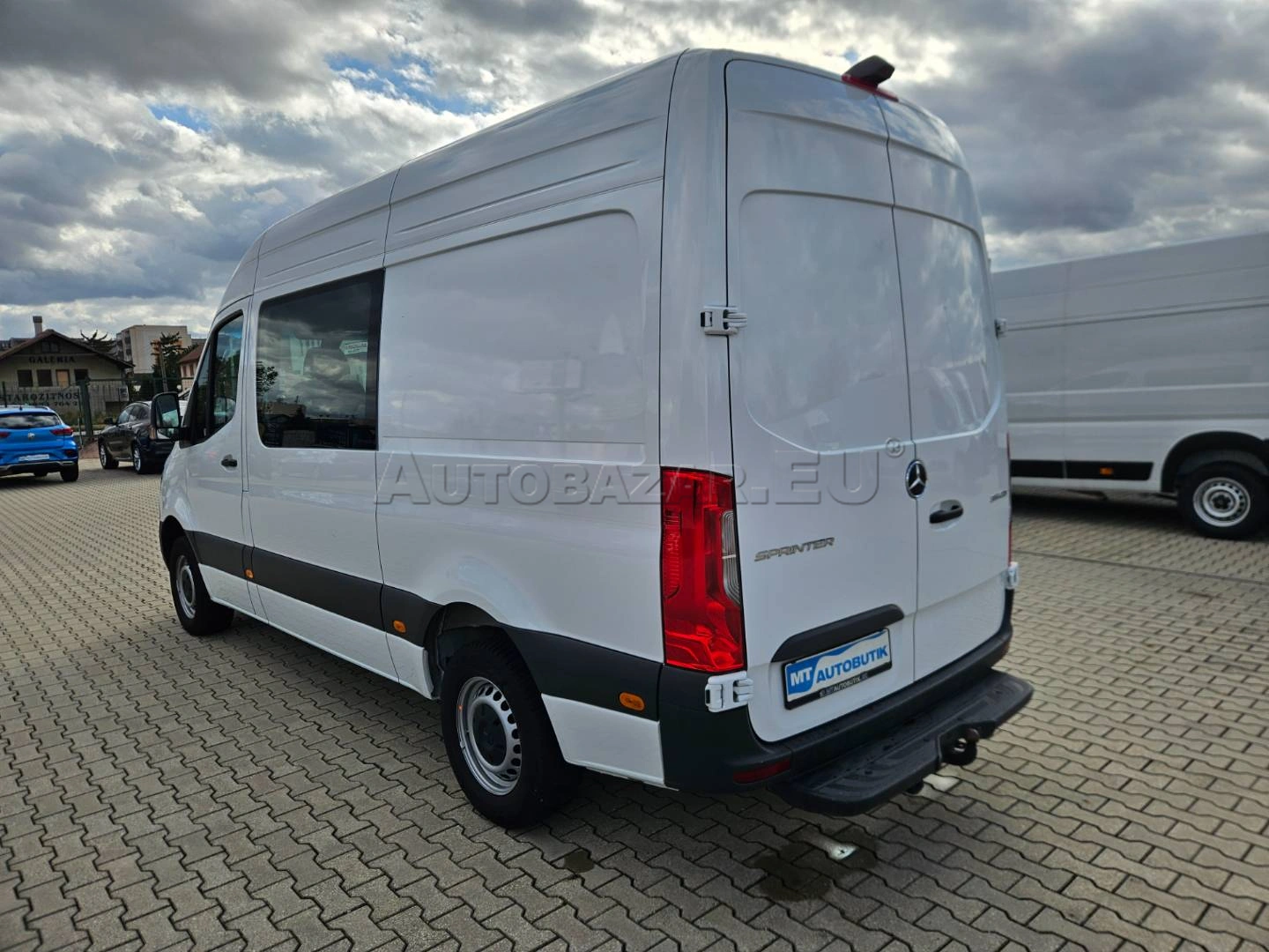 Mercedes-Benz Sprinter 315 CDI CREW CAB 5 MIEST