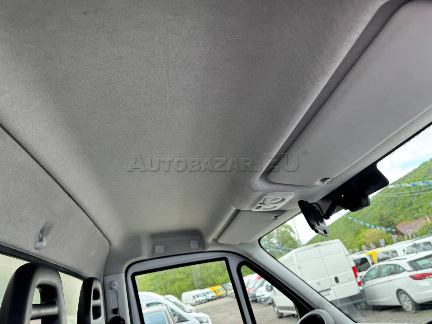 Iveco Daily 35S14V D30V 3520mm H2 2022 na predaj – fotografia 35
