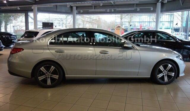 Mercedes-Benz C trieda Sedan 220 d mHEV A/T