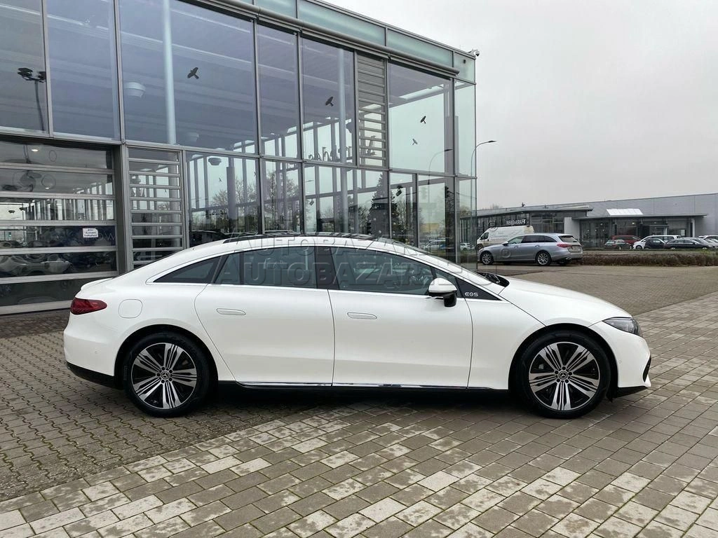 Mercedes EQS Limuzína 245kw Automat