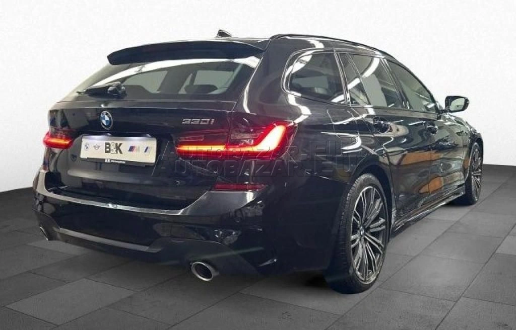 BMW rad 3 Touring 330i Touring A/T