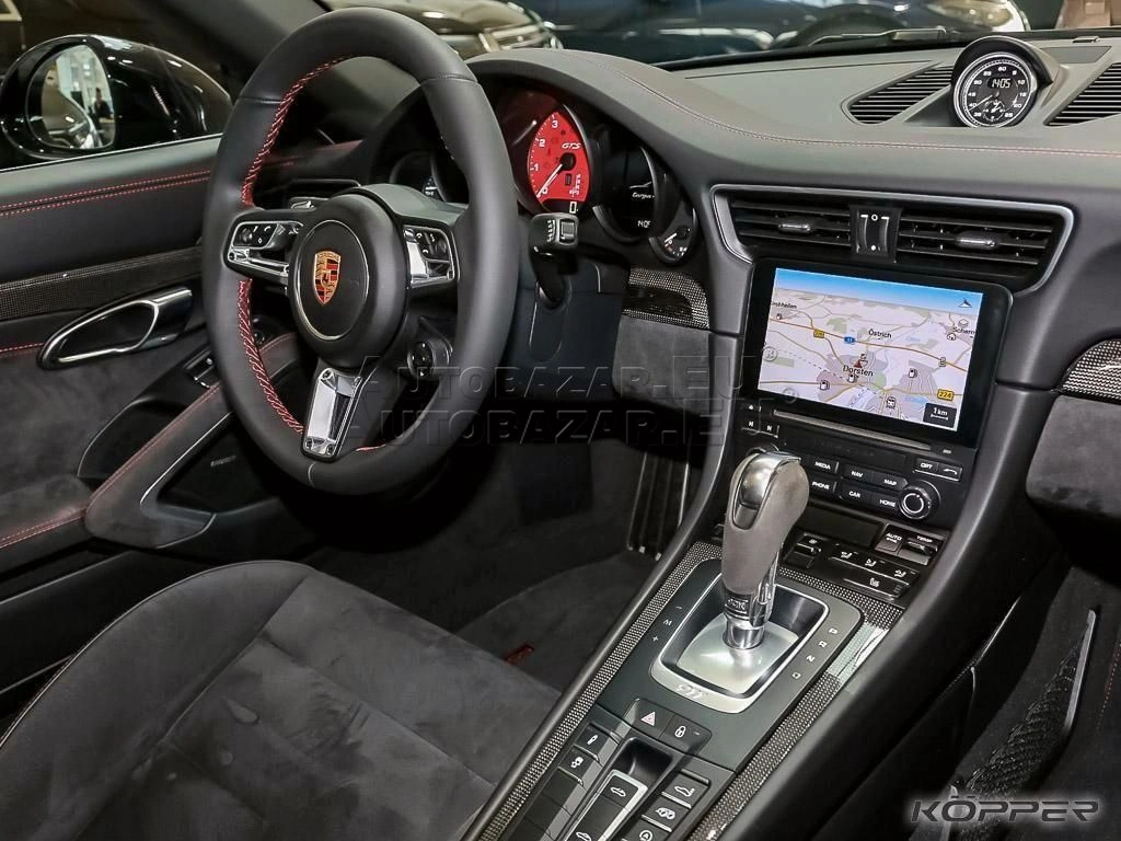 Porsche 911 Carrera Cabrio Targa 4 GTS