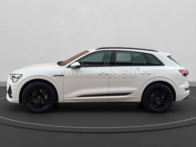 Audi E-tron 50 quattro S line