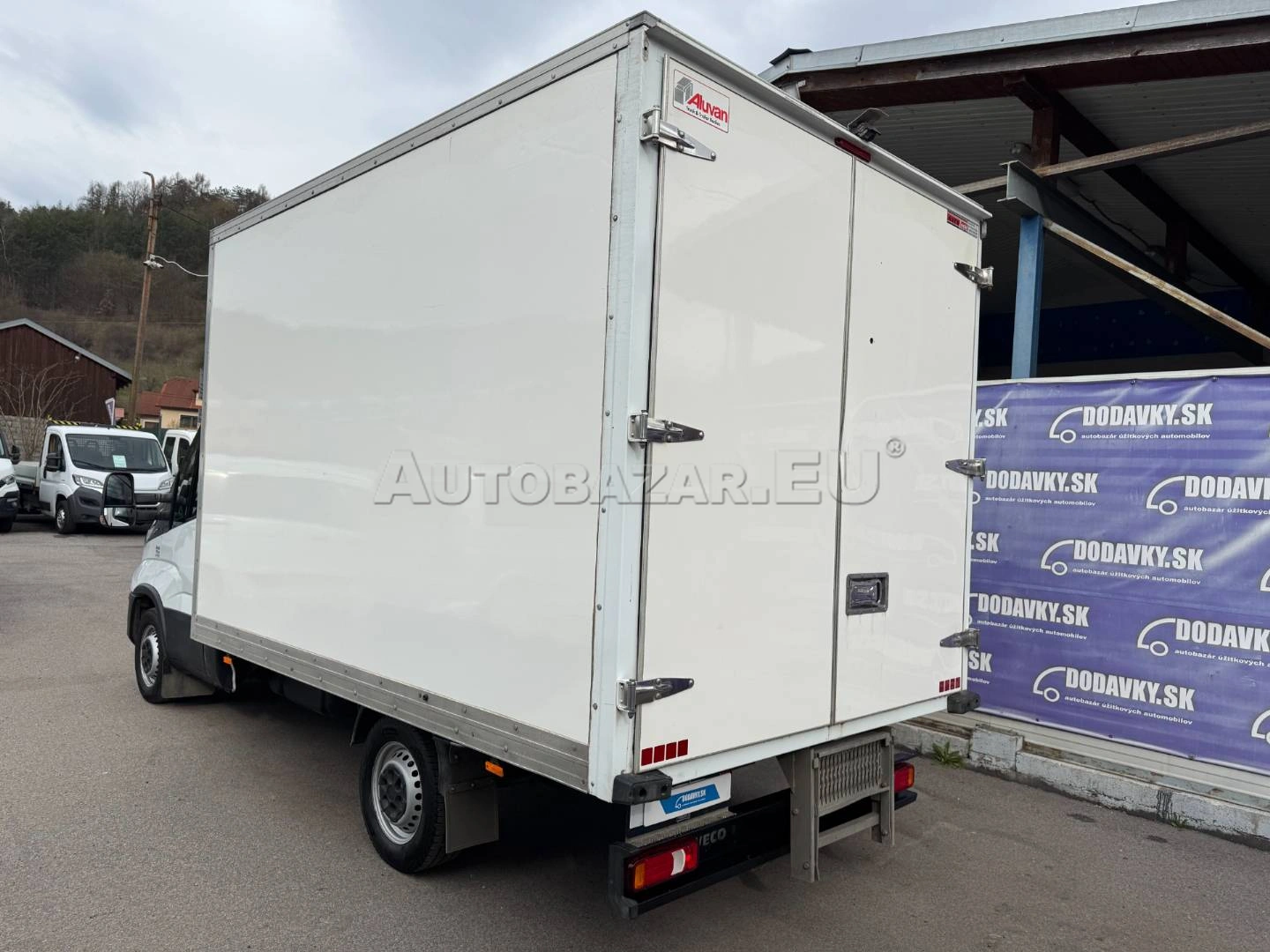 Iveco Daily 35S14V 2,3 D30V 3520mm H2 2022 na predaj – fotografia 13