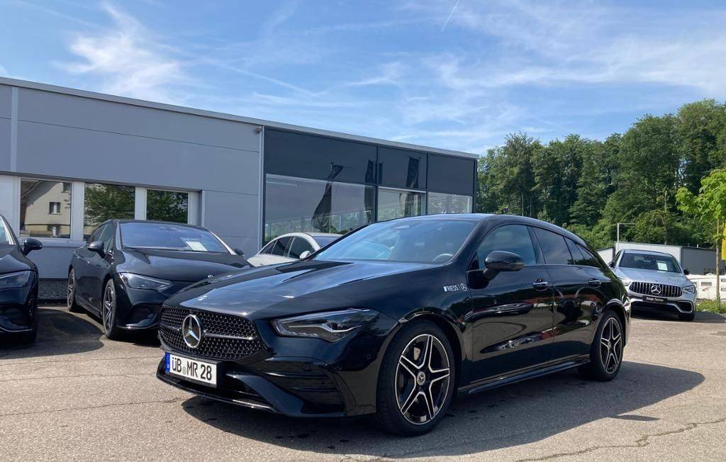 Mercedes-Benz CLA Shooting Brake SB 220 d A/T