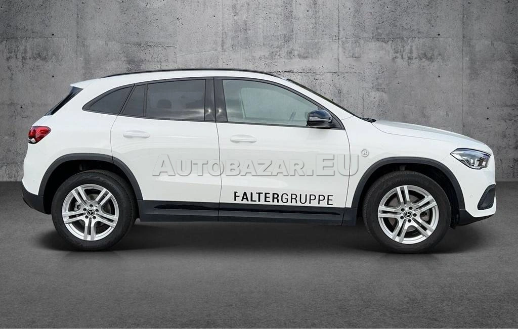 Mercedes-Benz GLA 200 d A/T