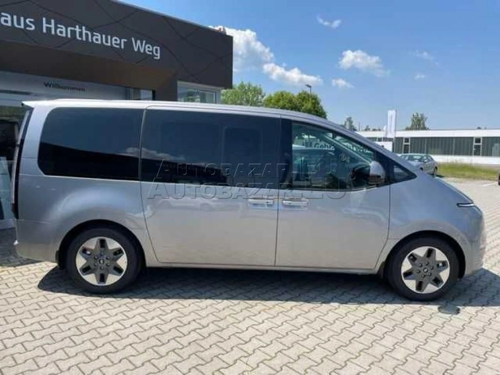 Hyundai Staria 2.2 CRDi Prime 4x4 A/T