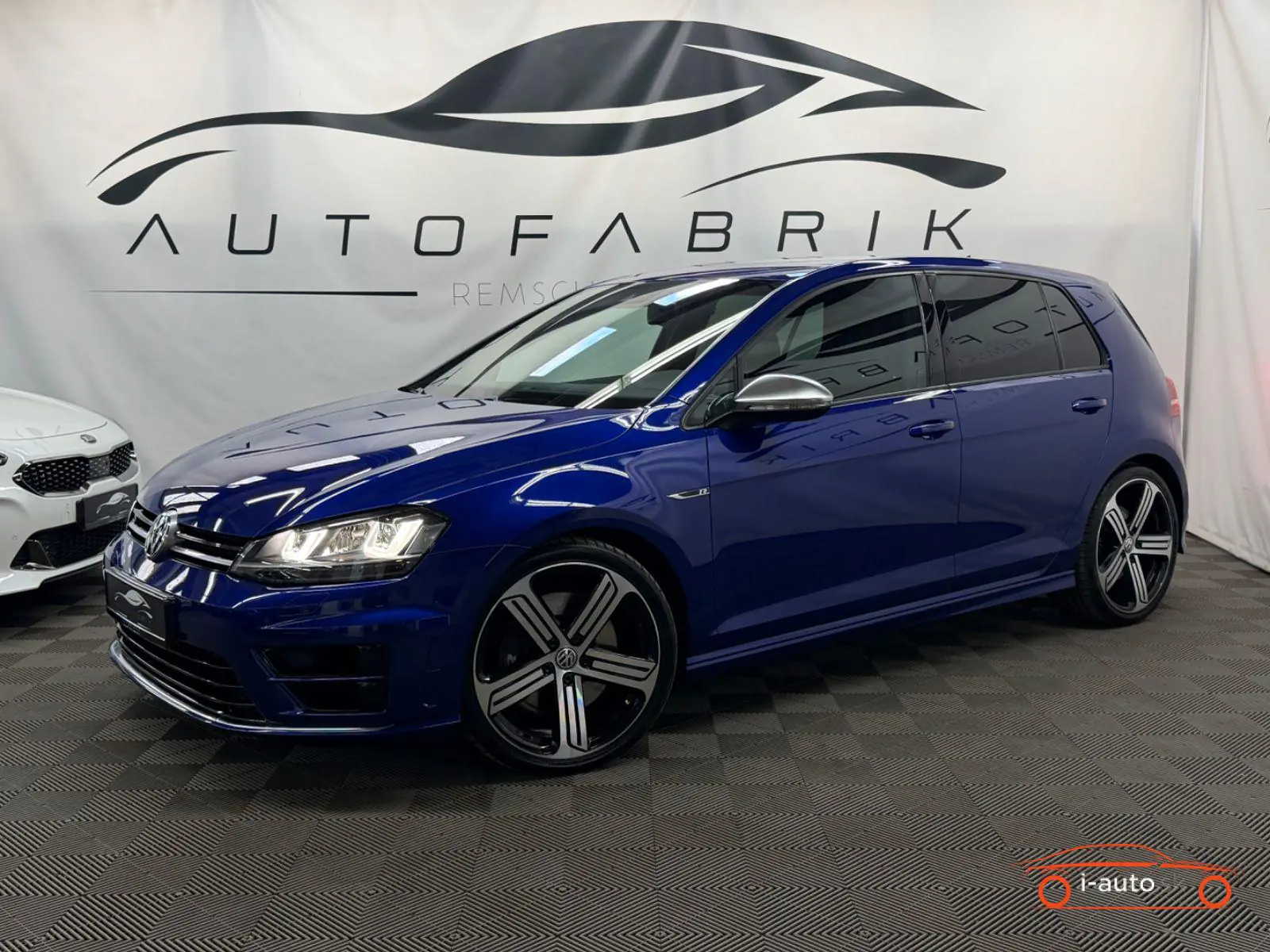 Volkswagen Golf 2016 na predaj – fotografia 2