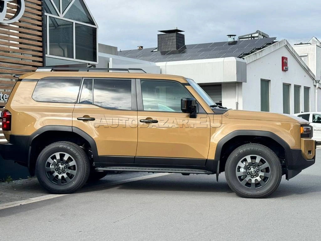 Toyota Land Cruiser 2.8 D-4D 204 Executive A/T 4x4