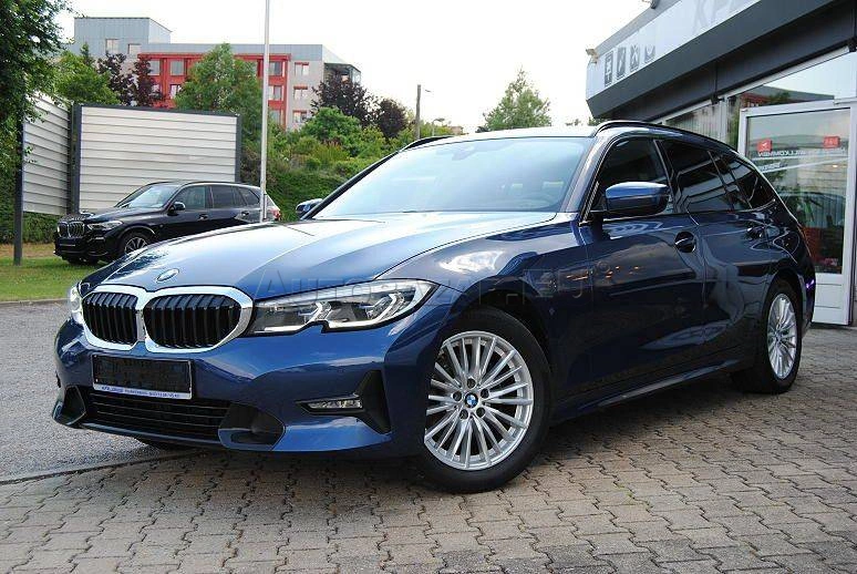 BMW Rad 3 Touring 320i  A/T