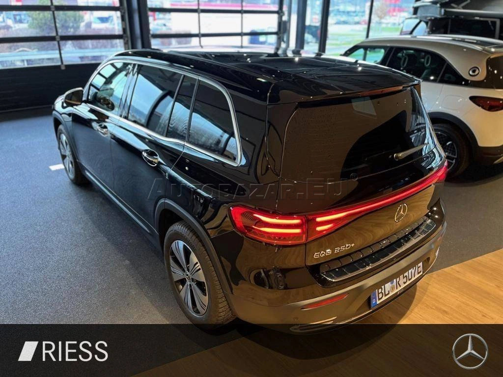 Mercedes-Benz EQB 250+