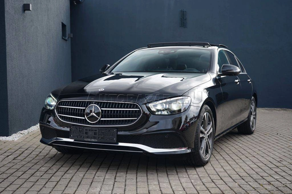 Mercedes-Benz E trieda Sedan 220 d A/T