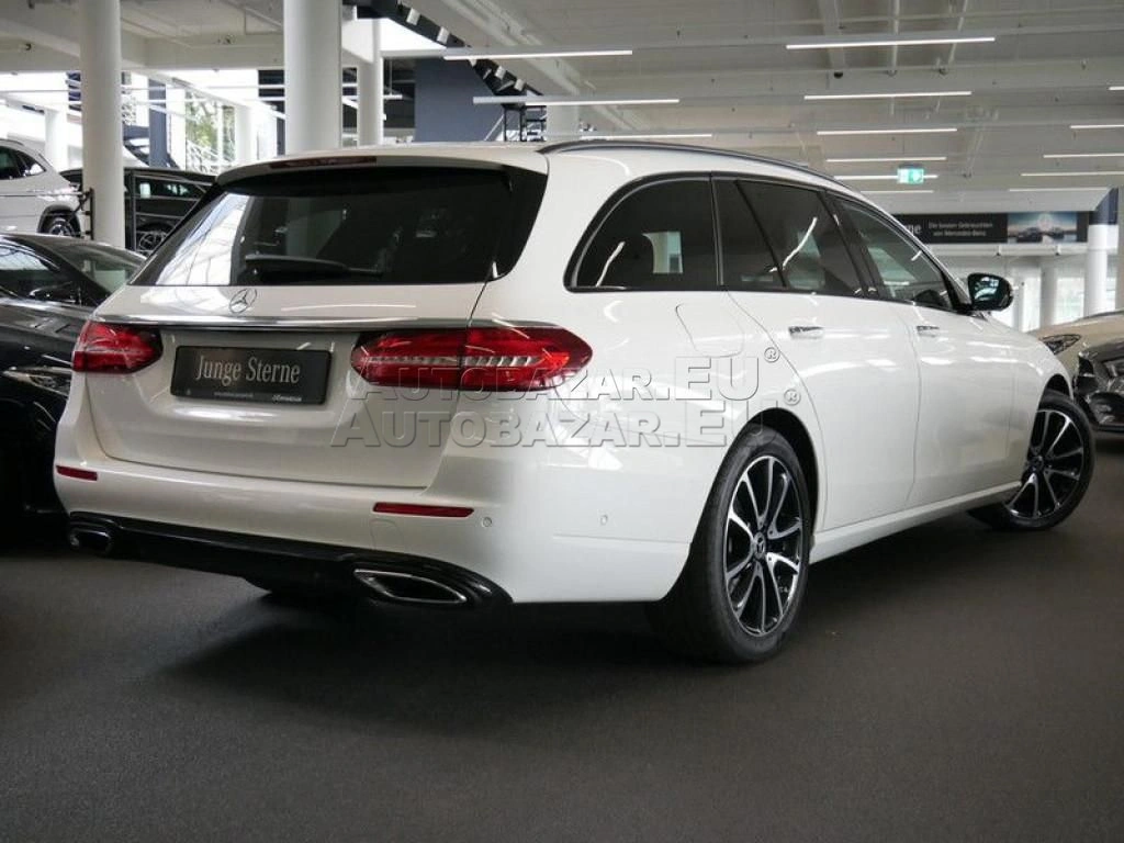 Mercedes E trieda T 400 d 4MATIC A/T