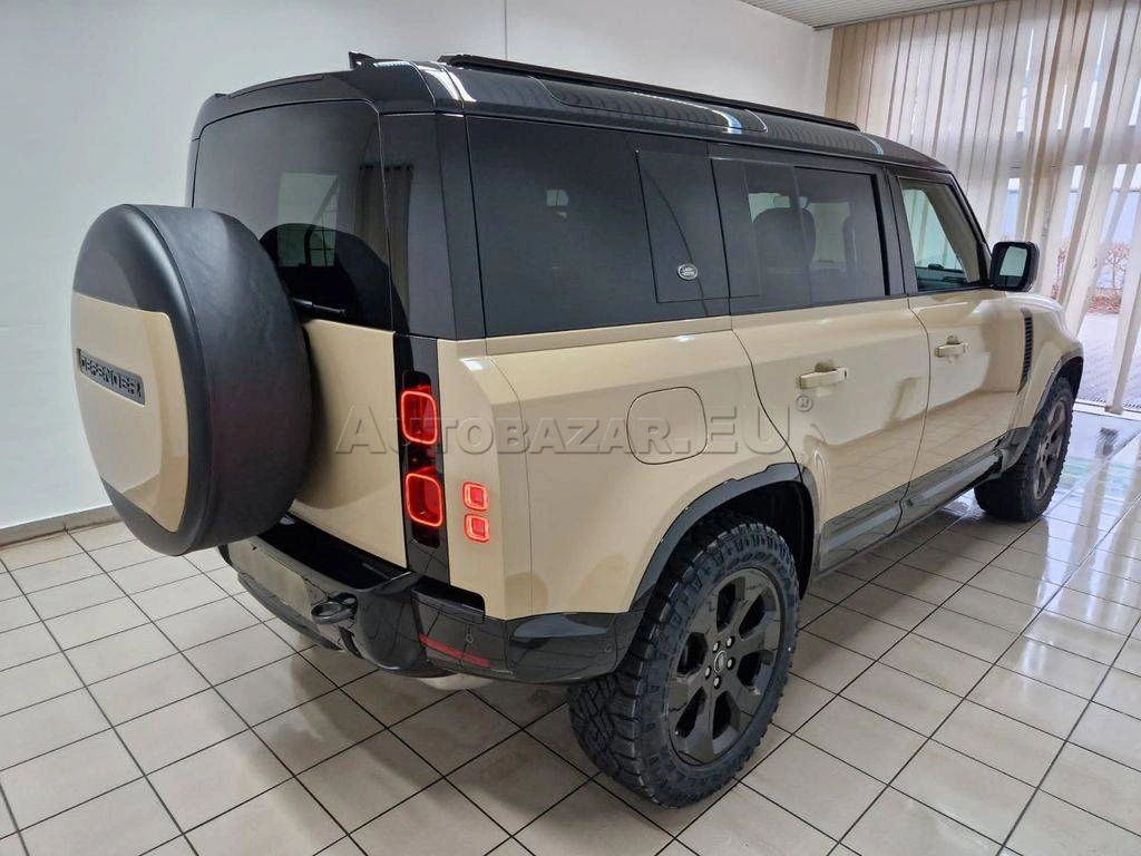 Land Rover Defender 130 3.0D I6 D300 MHEV X-Dynamic SE A/T AWD