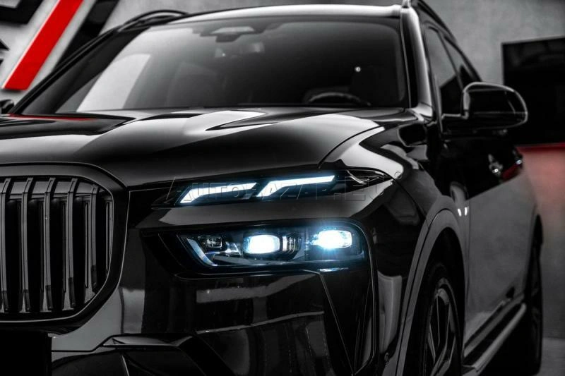 BMW X7 2023 na predaj – fotografia 9