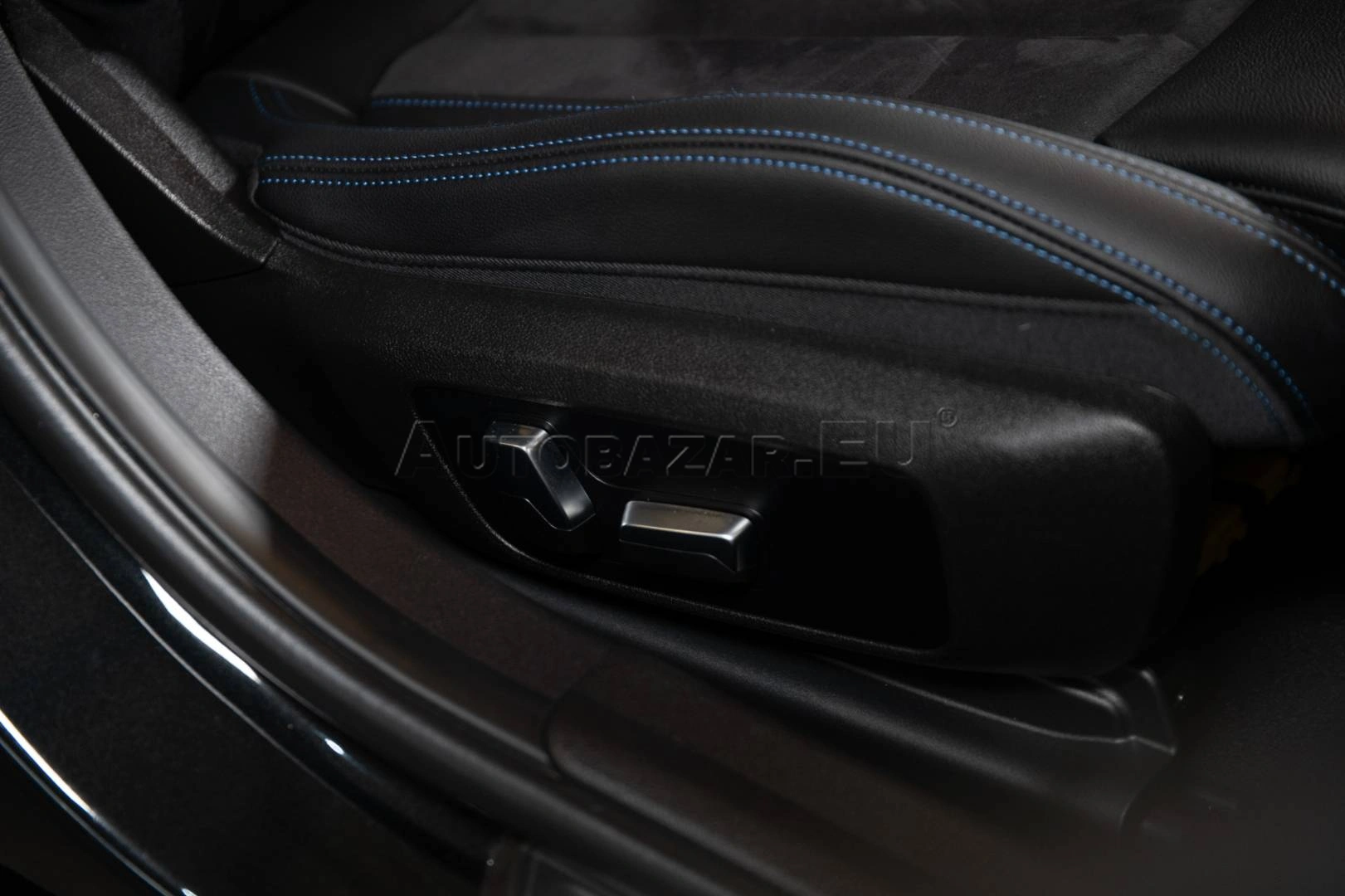 BMW Rad 3 2023 na predaj – fotografia 13
