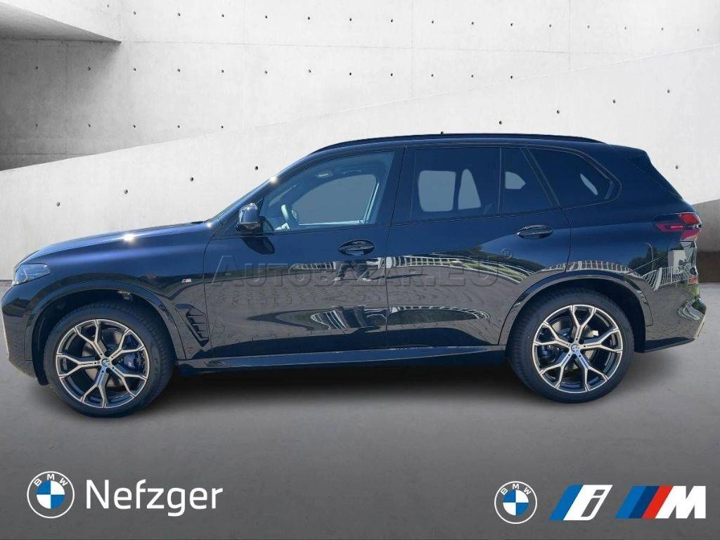 BMW X5 xDrive 40i mHEV A/T