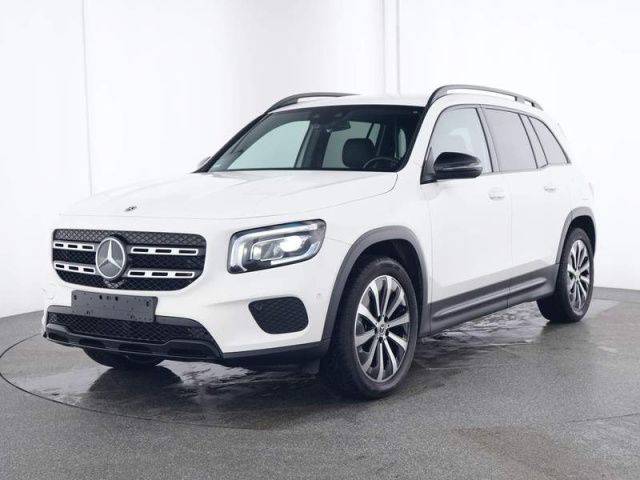 Mercedes-Benz GLB 200 A/T