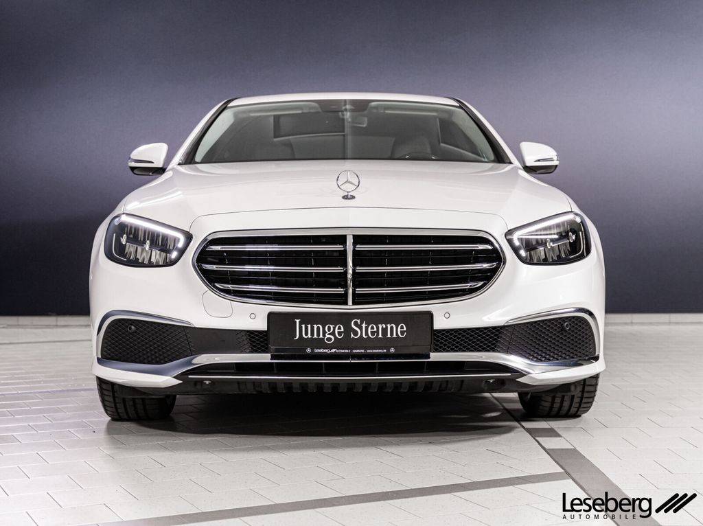 Mercedes-Benz E trieda Sedan 300 d mHEV 4MATIC A/T