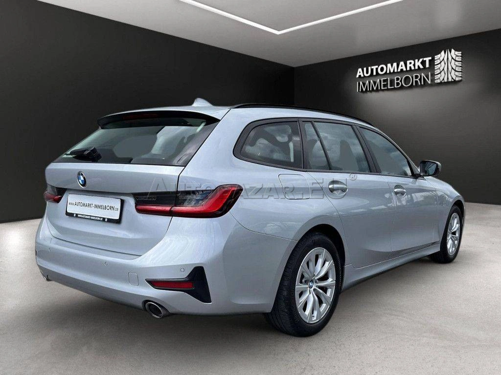 BMW Rad 3 Touring 320d mHEV  A/T
