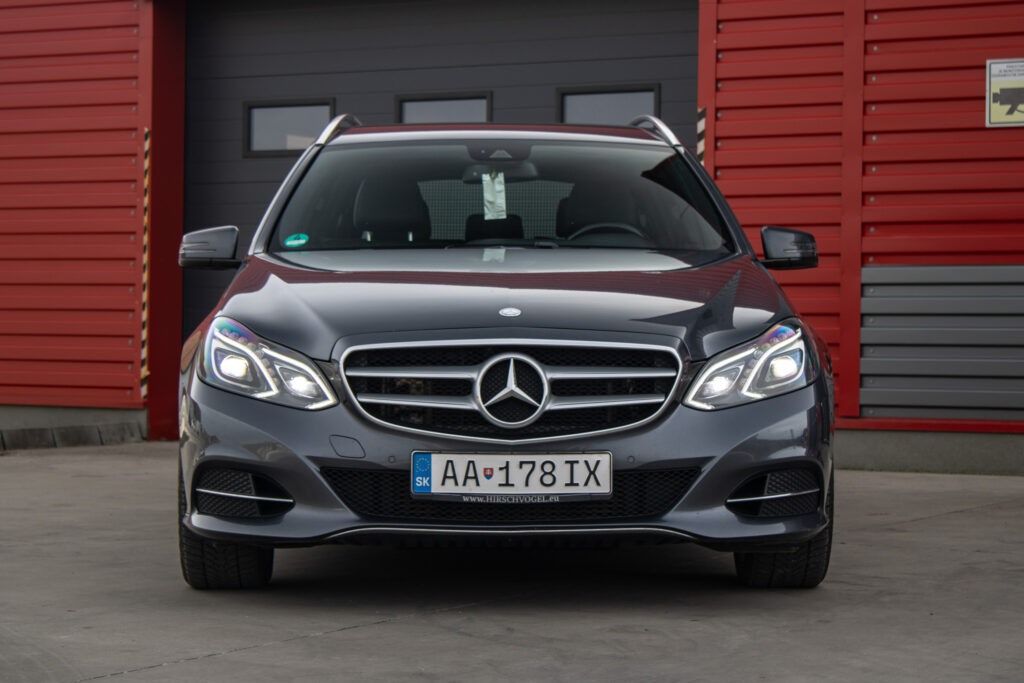 Mercedes-Benz E trieda T