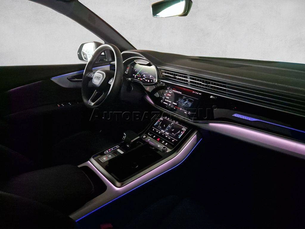 Audi Q8 SQ8 TFSI mHEV quattro tiptronic
