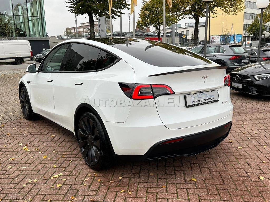 Tesla Model Y Dual Motor
