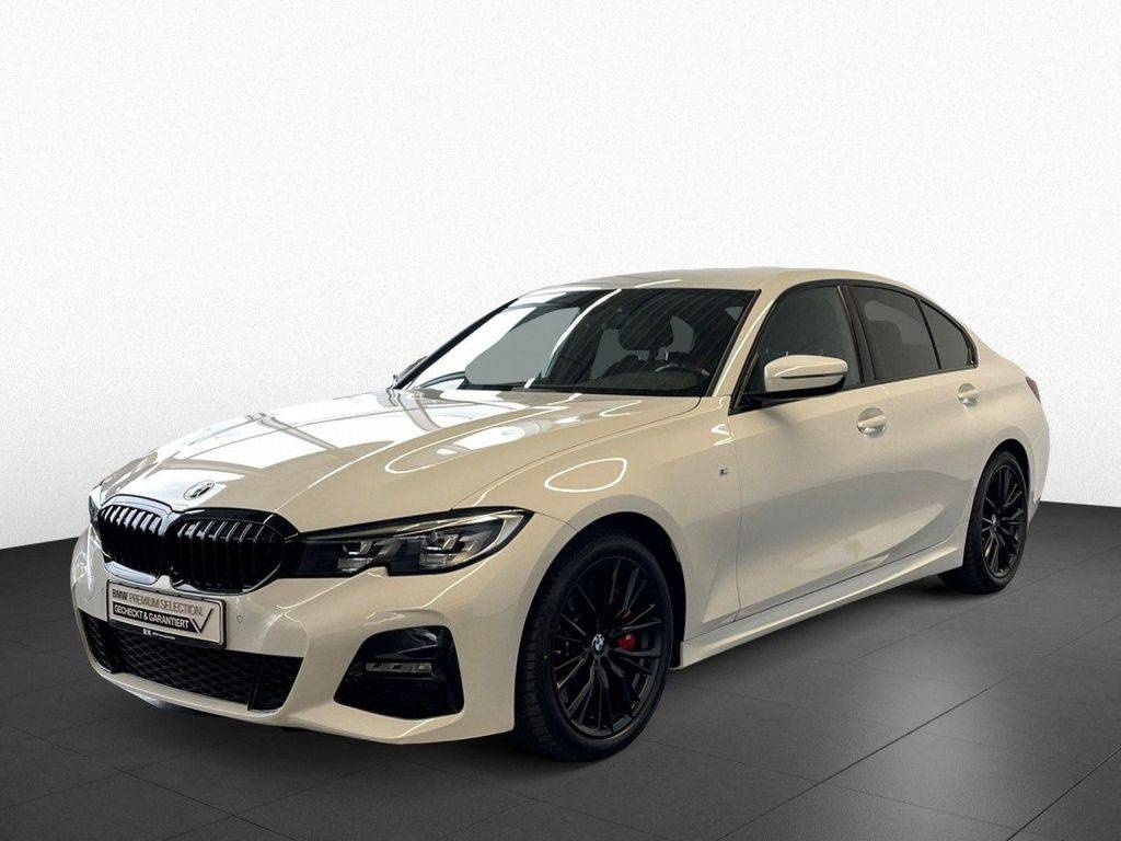 BMW Rad 3 330i A/T