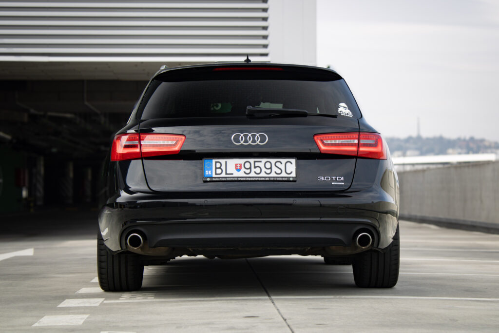 Audi A6 Avant