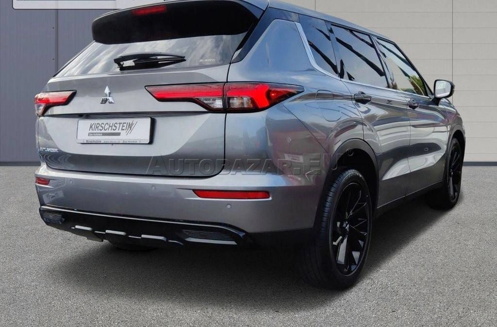 Mitsubishi Outlander Black Edition A/T