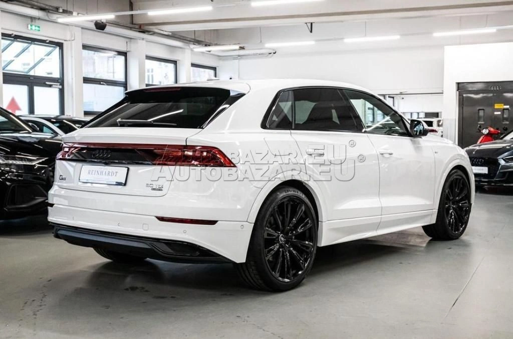 Audi Q8 50 3.0 TDI mHEV quattro tiptronic