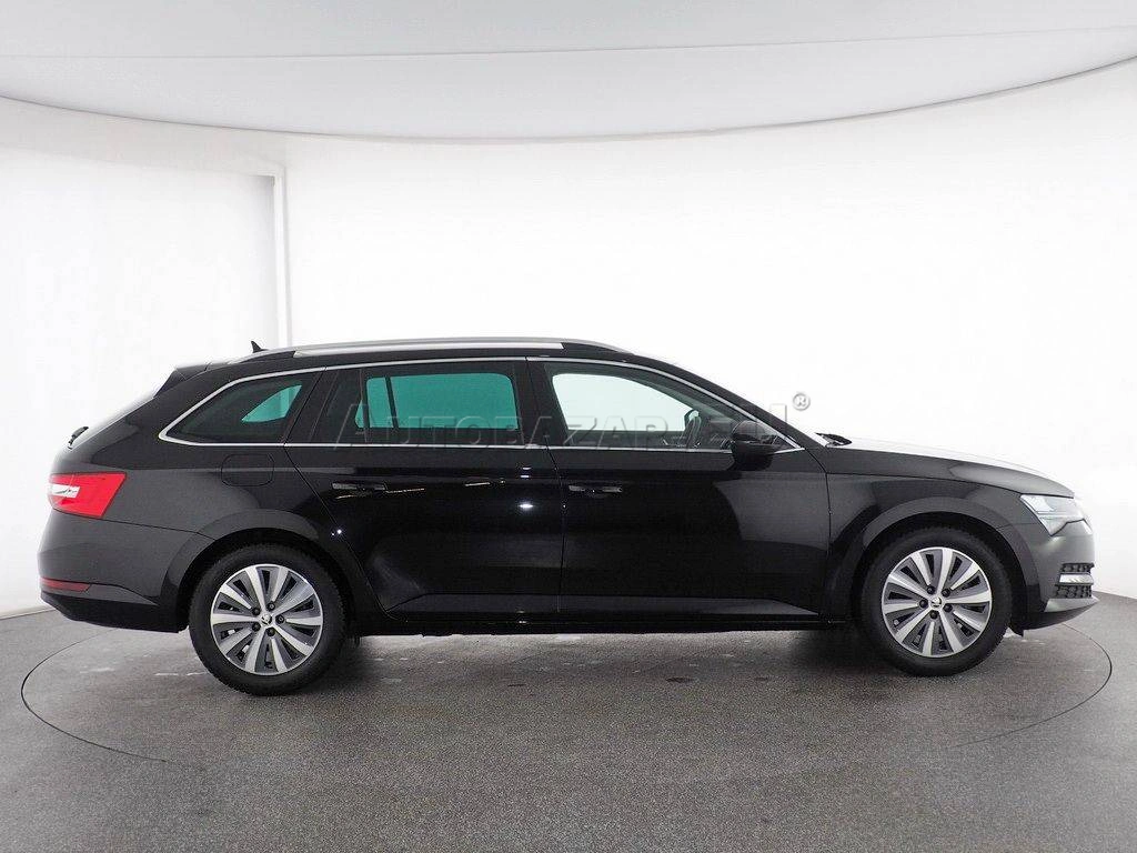 Škoda Superb Combi 2.0 TDI SCR Ambition DSG