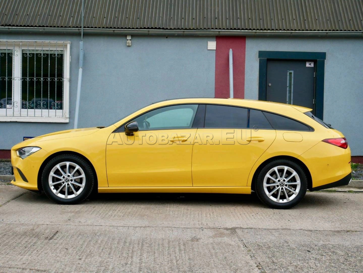 Mercedes-Benz CLA Shooting Brake SB 200 d 4MATIC A/T