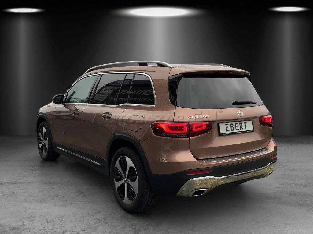 Mercedes-Benz GLB 200 mHEV A/T