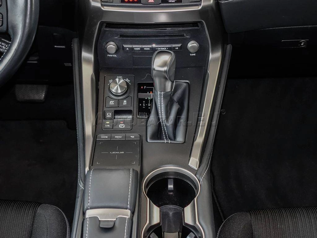 Lexus NX 2021 na predaj – fotografia 10