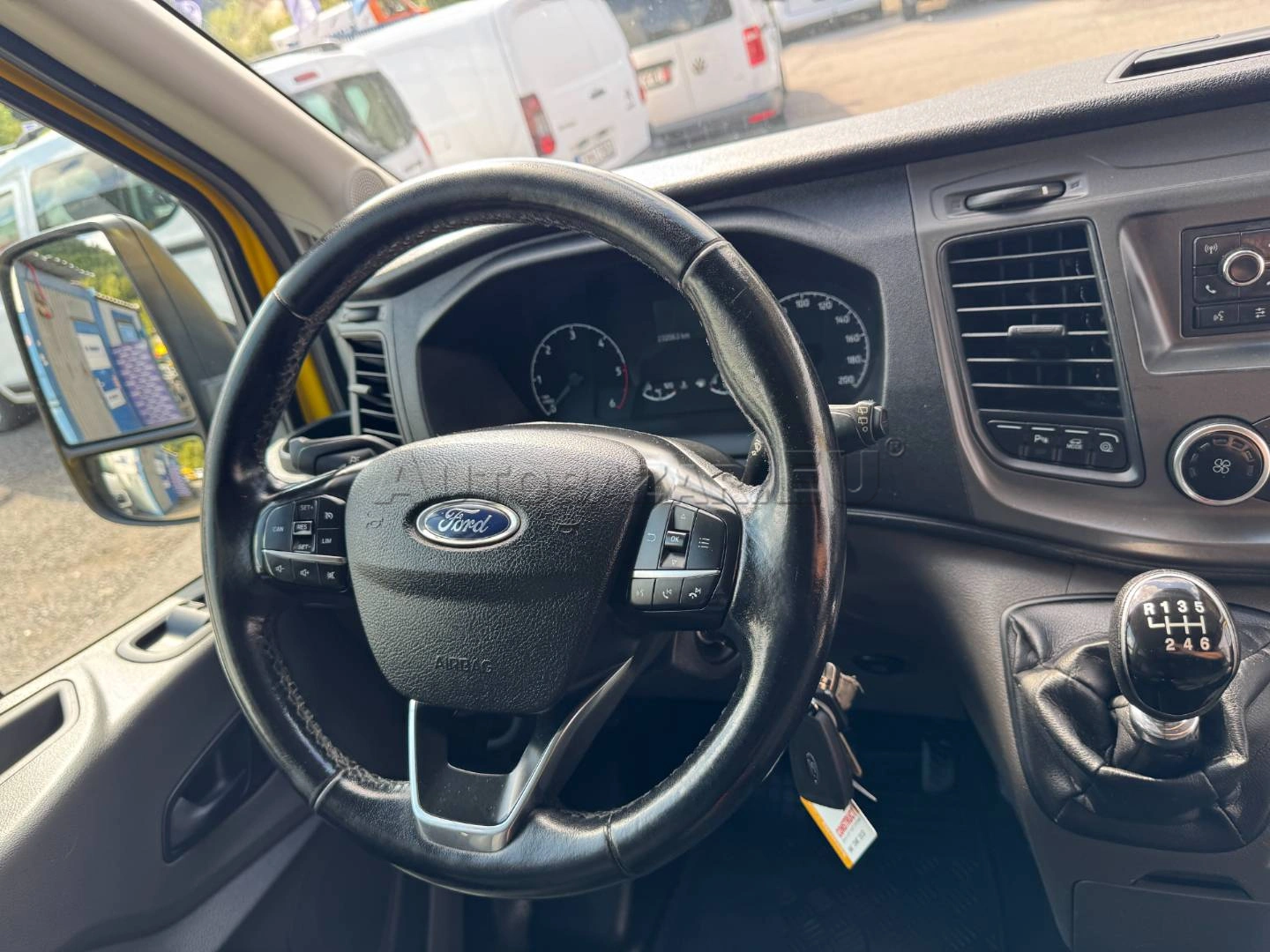 Ford Transit 2020 na predaj – fotografia 24