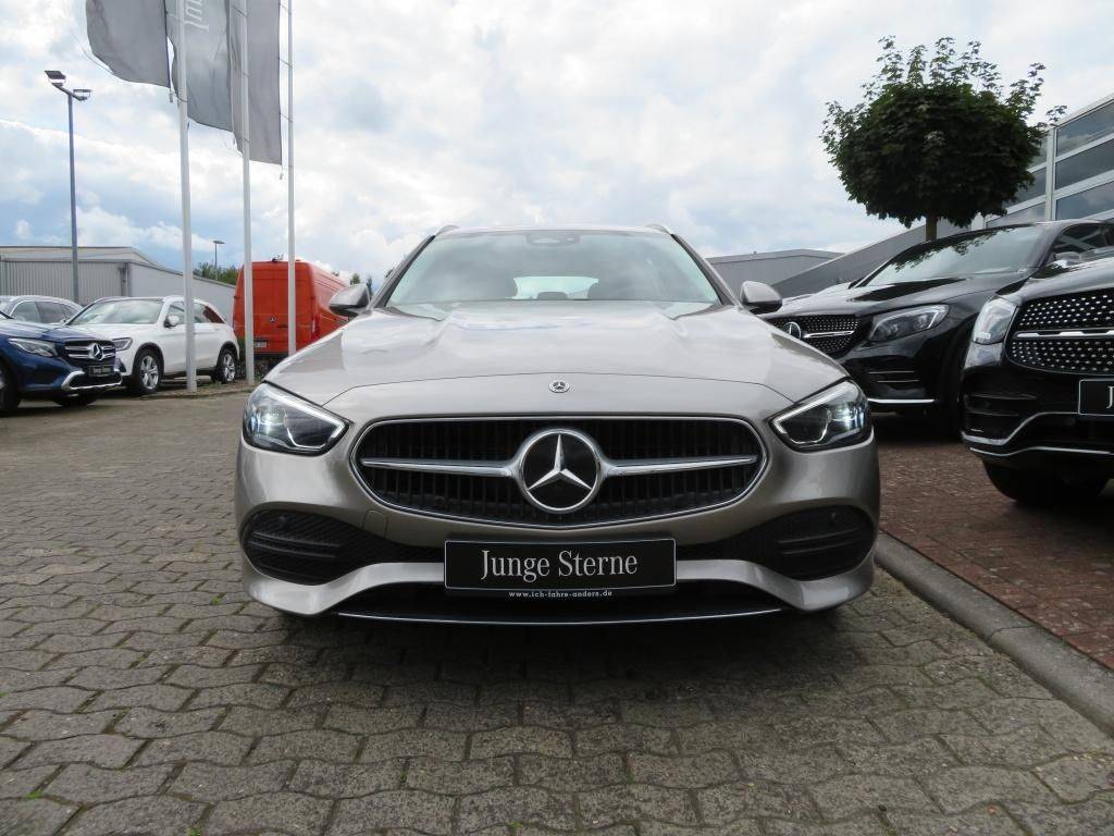 Mercedes-Benz C trieda Kombi 220 d mHEV A/T